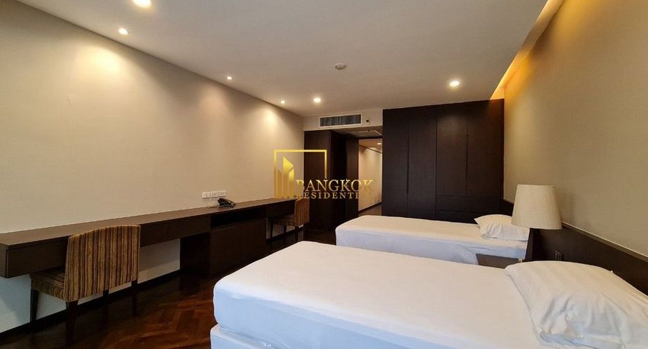Condo en alquiler de 2 habitaciones en Khlong Toei, Bangkok