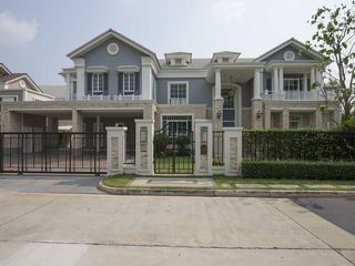 For sale 4 bed house in Bang Phli, Samut Prakan