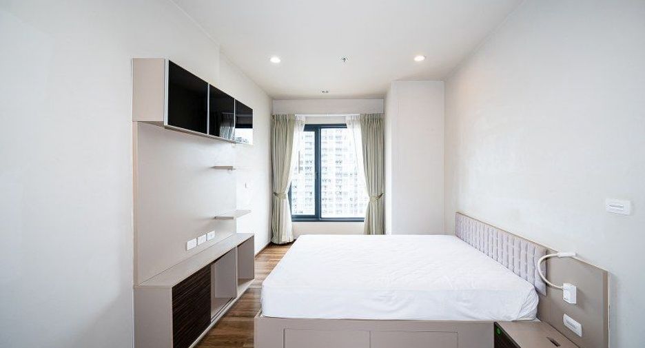 For sale 1 bed condo in Phaya Thai, Bangkok