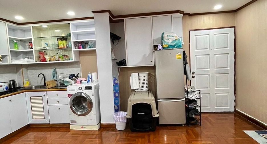 Condo en alquiler de 2 habitaciones en Watthana, Bangkok