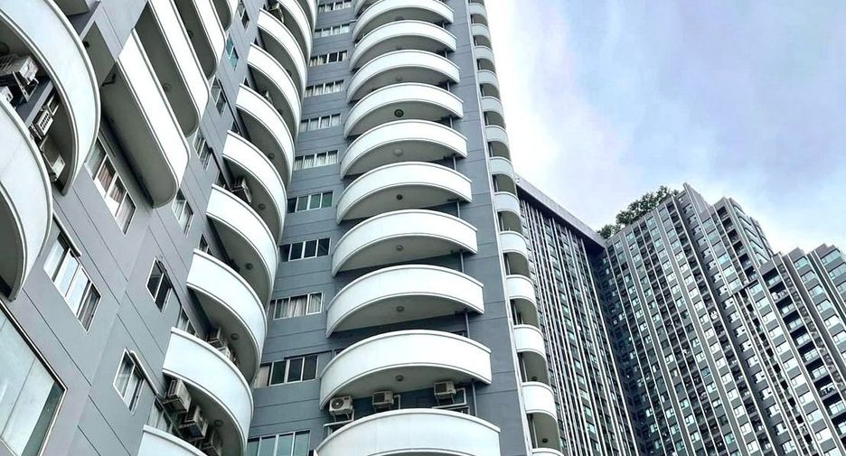 Condo en alquiler de 2 habitaciones en Watthana, Bangkok