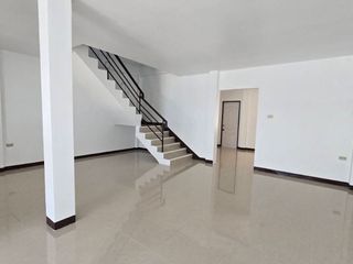For sale 3 Beds townhouse in Bang Len, Nakhon Pathom