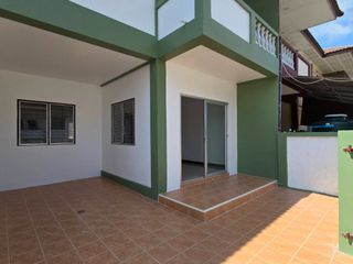 For sale 3 Beds townhouse in Bang Len, Nakhon Pathom