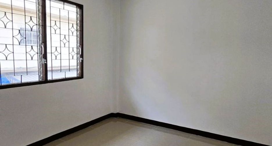À vendre 3 chambres maison de ville à Bang Len, Nakhon Pathom