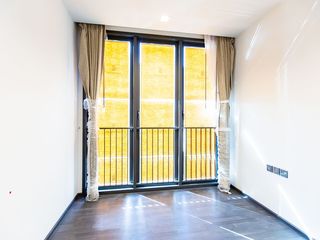 For sale 1 Beds condo in Huai Khwang, Bangkok