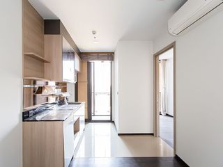 For sale 1 Beds condo in Huai Khwang, Bangkok