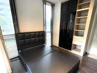 For sale 1 Beds condo in Huai Khwang, Bangkok