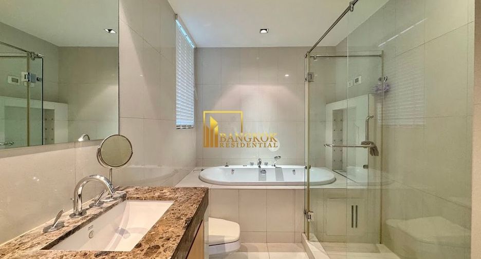 Condo en alquiler de 3 habitaciones en Pathum Wan, Bangkok