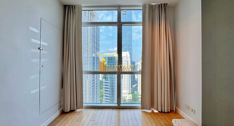 Condo en alquiler de 3 habitaciones en Pathum Wan, Bangkok