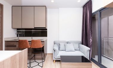 For sale 1 bed condo in Phaya Thai, Bangkok