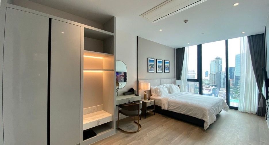 Condo en alquiler de 3 habitaciones en Sathon, Bangkok