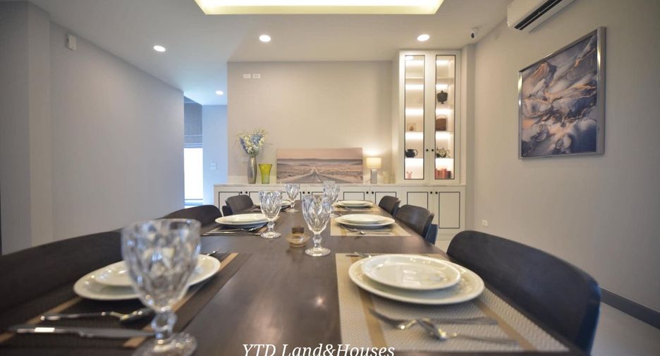 Casa en alquiler de 4 habitaciones en Bang Phli, Samut Prakan