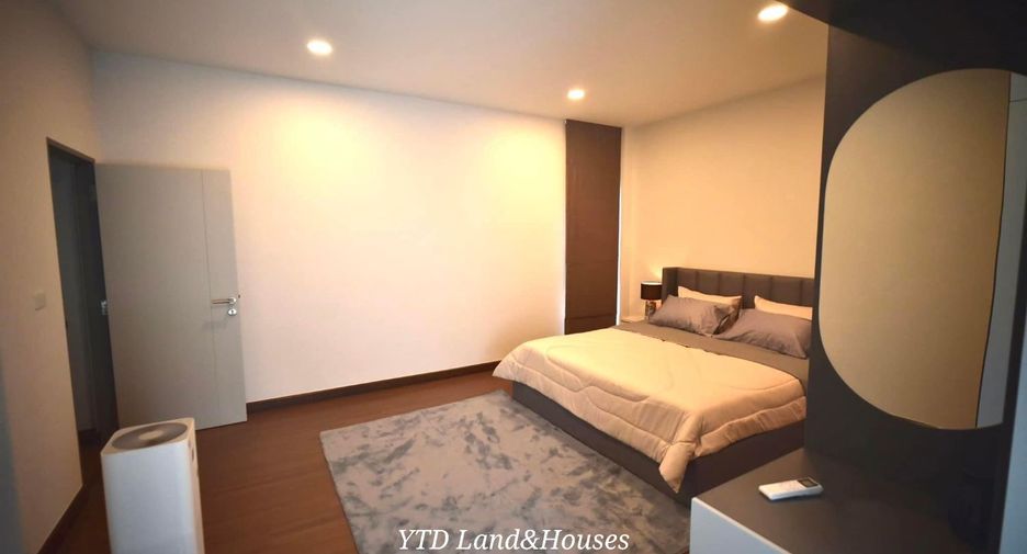 Casa en alquiler de 4 habitaciones en Bang Phli, Samut Prakan