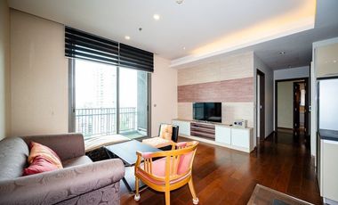 For sale 2 bed condo in Watthana, Bangkok