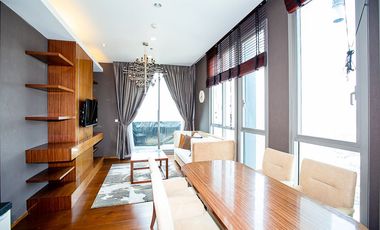 For sale 2 bed condo in Watthana, Bangkok