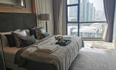 For sale 2 bed condo in Watthana, Bangkok