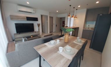 For sale 2 bed condo in Khlong Toei, Bangkok