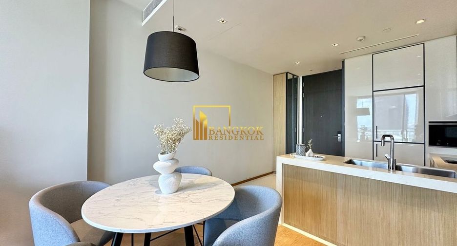 For rent 2 bedrooms condo in Khlong Toei, Bangkok