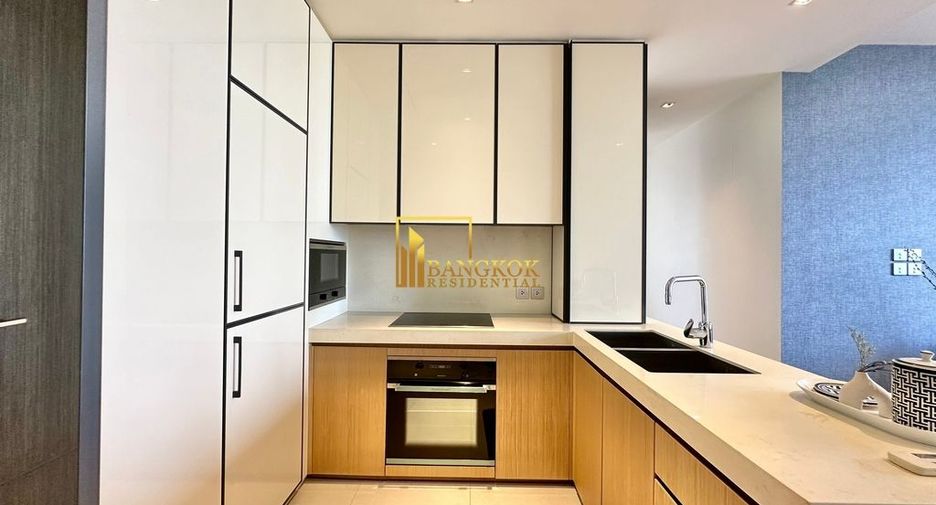For rent 2 bedrooms condo in Khlong Toei, Bangkok