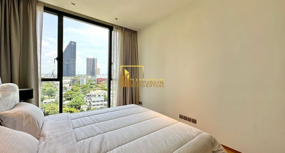 For rent 2 bedrooms condo in Khlong Toei, Bangkok