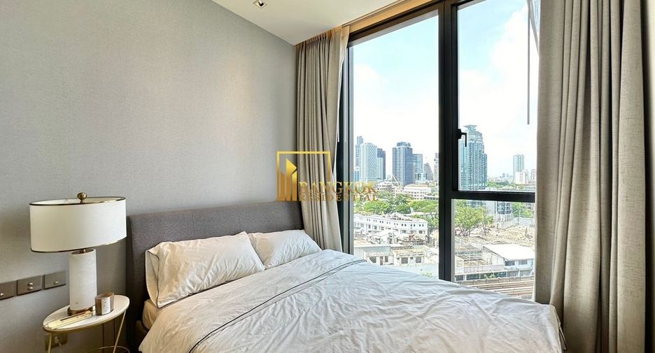 For rent 2 bedrooms condo in Khlong Toei, Bangkok