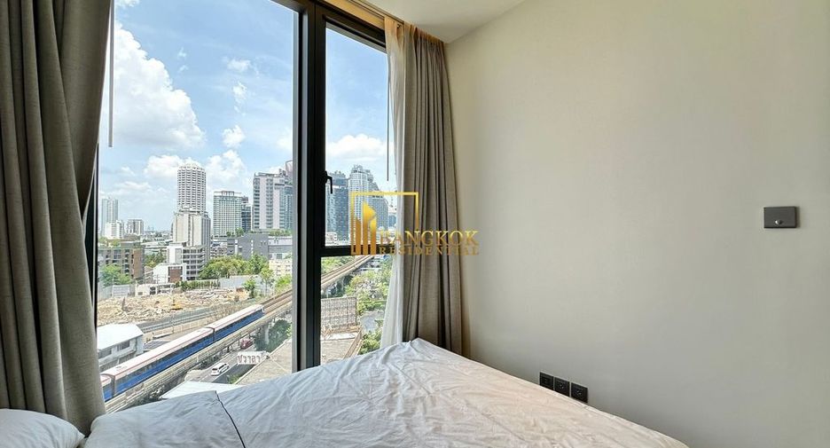 For rent 2 bedrooms condo in Khlong Toei, Bangkok