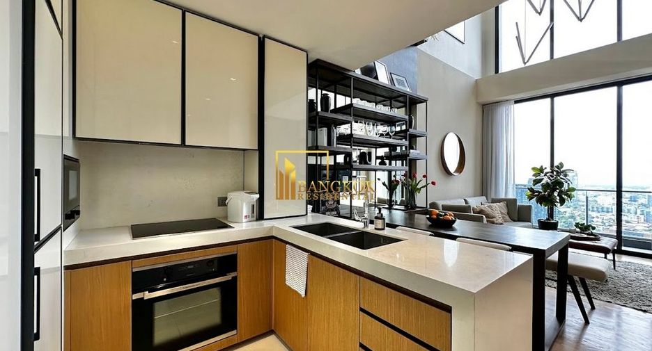 For rent 2 bedrooms condo in Khlong Toei, Bangkok