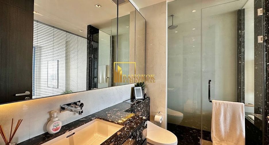 For rent 2 bedrooms condo in Khlong Toei, Bangkok
