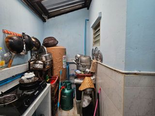 For sale 2 bed townhouse in Mueang Samut Sakhon, Samut Sakhon