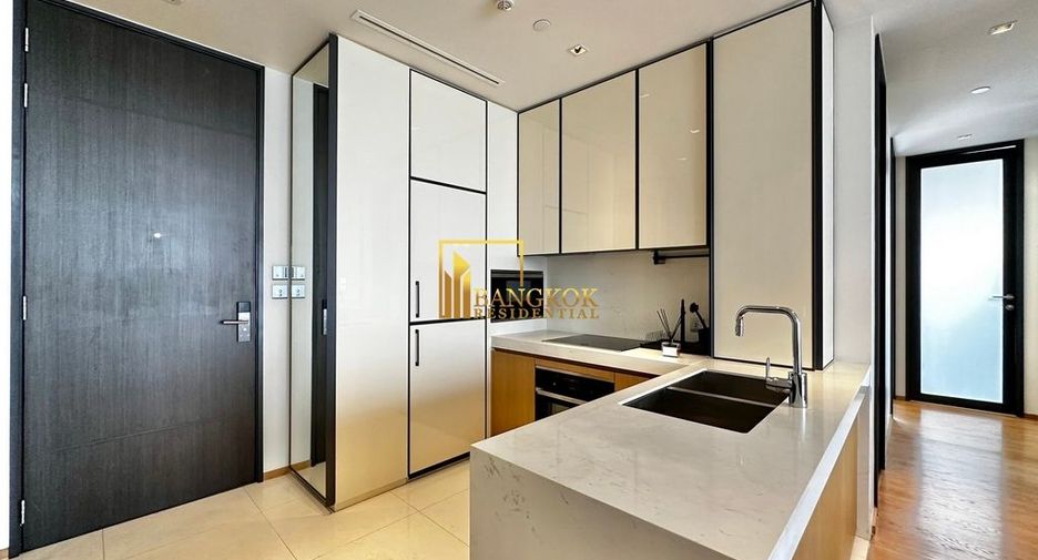 For rent 2 bedrooms condo in Khlong Toei, Bangkok