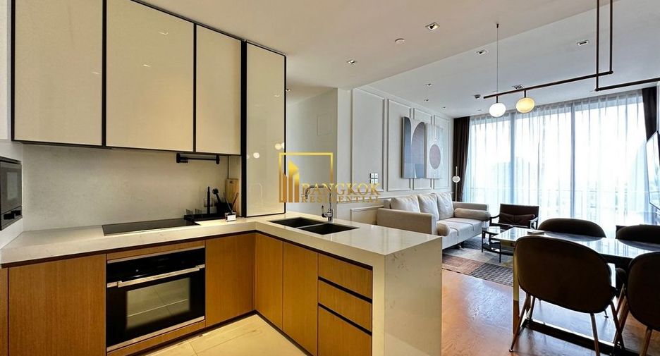 For rent 2 bedrooms condo in Khlong Toei, Bangkok