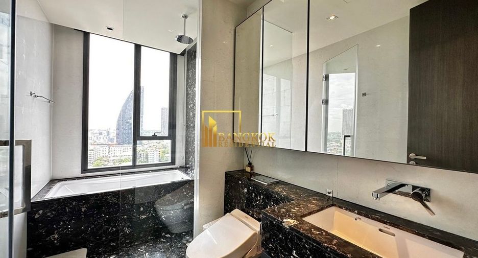 For rent 2 bedrooms condo in Khlong Toei, Bangkok