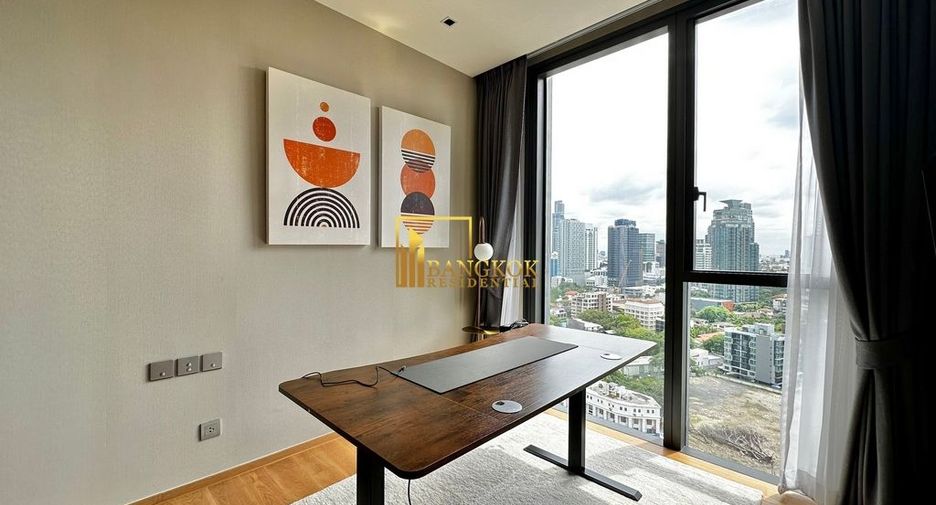 For rent 2 bedrooms condo in Khlong Toei, Bangkok