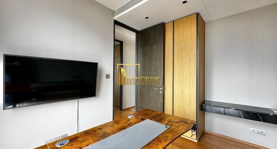 For rent 2 bedrooms condo in Khlong Toei, Bangkok