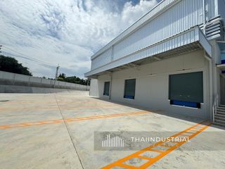 Almacén en alquiler en Si Racha, Chonburi