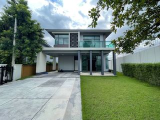 For sale 4 Beds house in Prawet, Bangkok