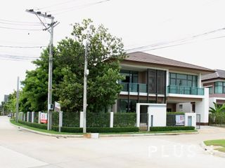 For sale 4 Beds house in Prawet, Bangkok