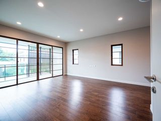 For sale 4 Beds house in Bang Khen, Bangkok