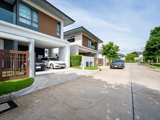 For sale 3 Beds house in Bang Khen, Bangkok