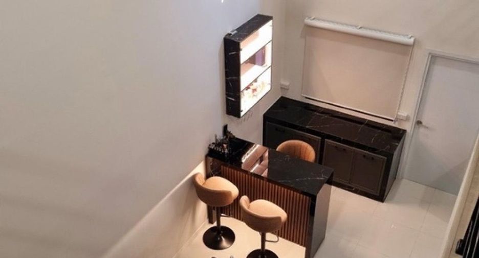 For rent 2 bed townhouse in Bang Phli, Samut Prakan