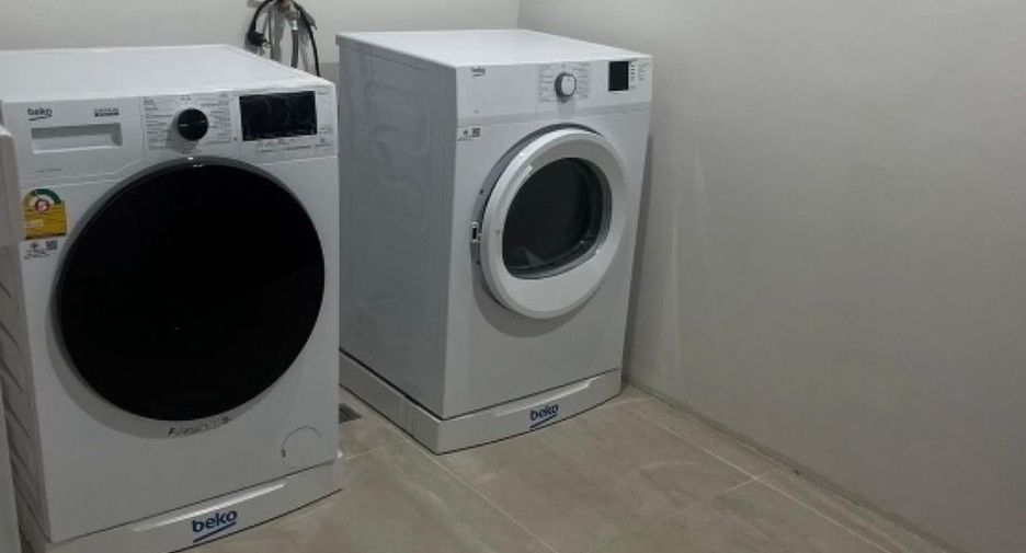 For rent 2 bed townhouse in Bang Phli, Samut Prakan