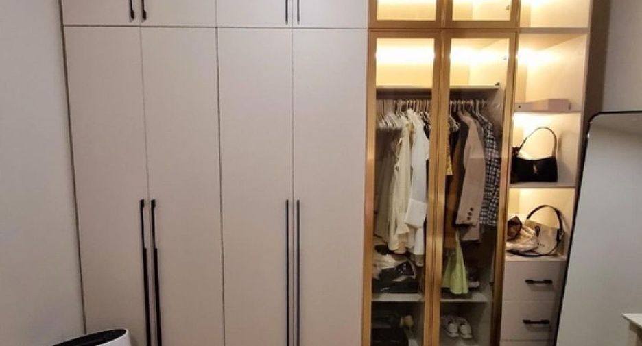 For rent 2 bed townhouse in Bang Phli, Samut Prakan