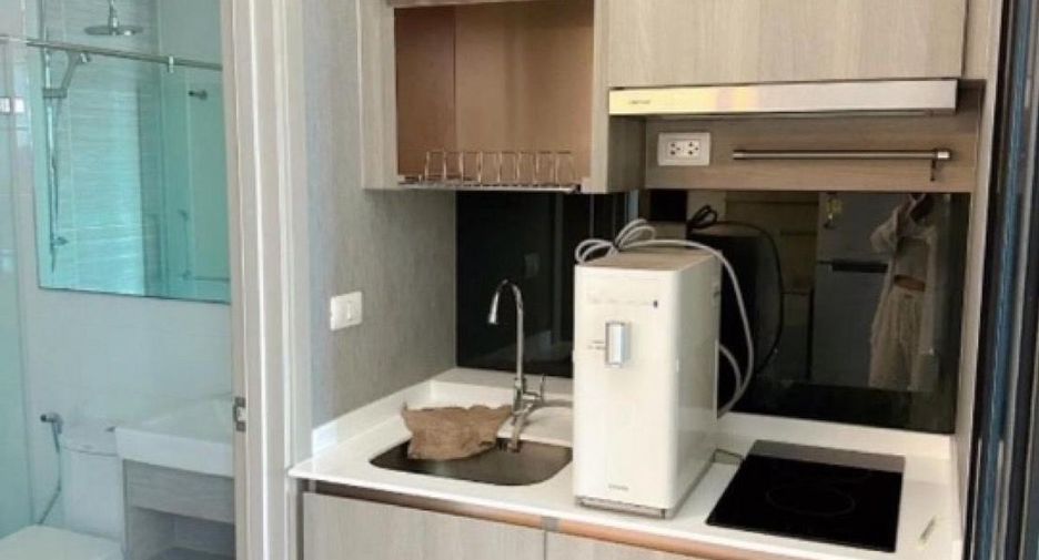 For rent and for sale 1 bed condo in Phra Khanong, Bangkok