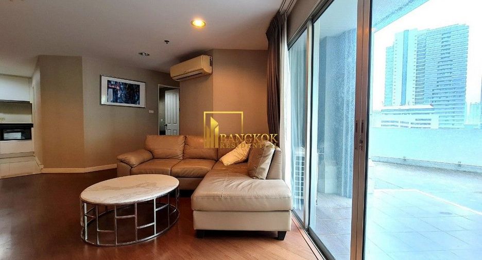 For rent and for sale 5 bed condo in Huai Khwang, Bangkok