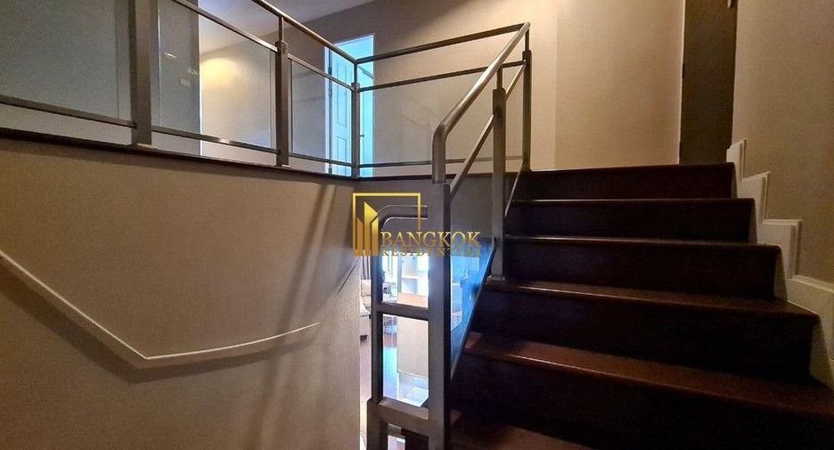 For rent and for sale 5 bed condo in Huai Khwang, Bangkok
