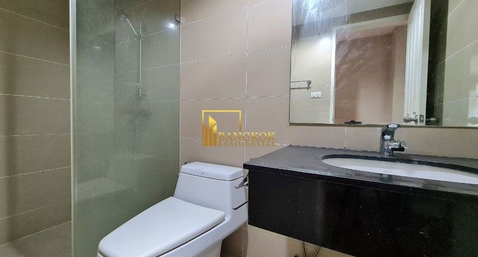 For rent and for sale 5 bed condo in Huai Khwang, Bangkok
