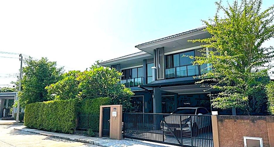 For rent 4 bedrooms house in Suan Luang, Bangkok