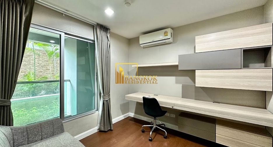 For rent and for sale 5 bed condo in Huai Khwang, Bangkok