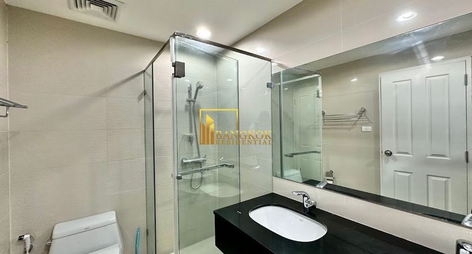 For rent and for sale 5 bed condo in Huai Khwang, Bangkok