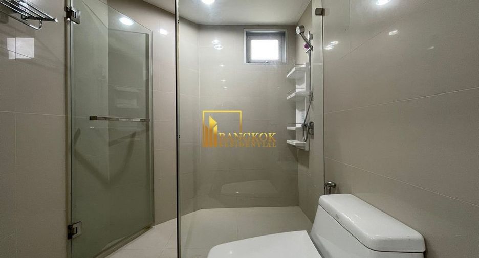 For rent and for sale 5 bed condo in Huai Khwang, Bangkok